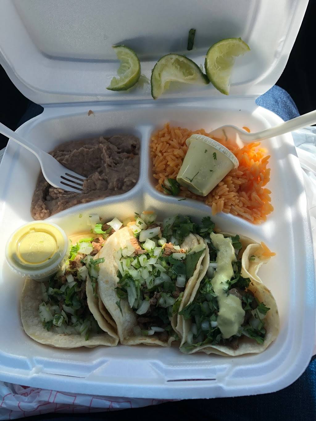 Dos Tacos | restaurant | 777 W Lyndon B Johnson Fwy, Irving, TX 75063, USA | 9724012300 OR +1 972-401-2300