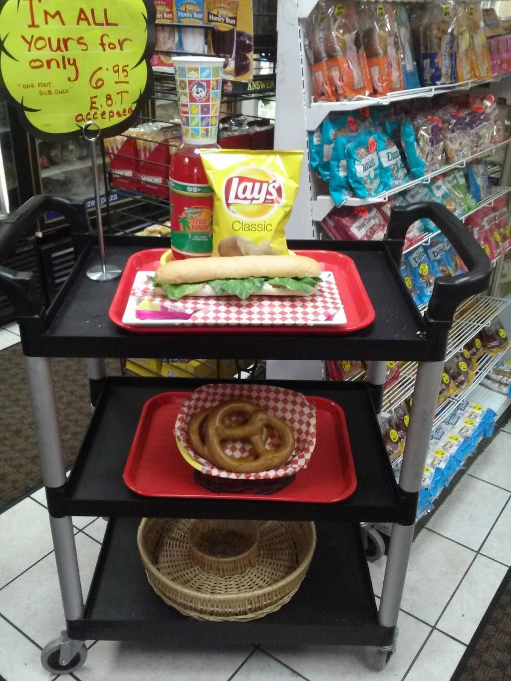 Krazy Nachoz | restaurant | 1200 W Keefe Ave, Milwaukee, WI 53206, USA | 4145628855 OR +1 414-562-8855