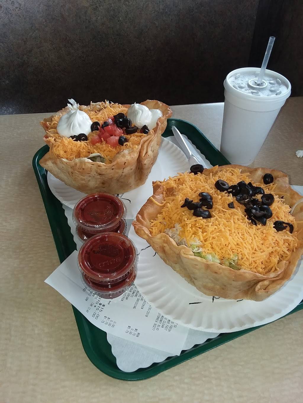 B Ts Buns & Torts | restaurant | 1530 S Mooney Blvd, Visalia, CA 93277, USA | 5596369066 OR +1 559-636-9066