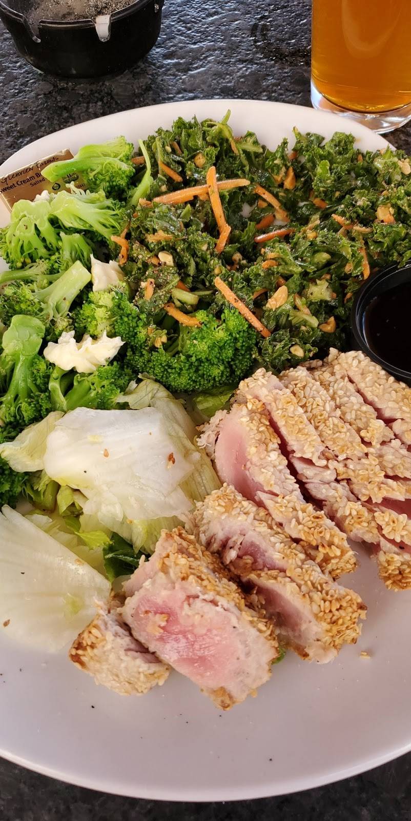 The Town Tavern | restaurant | 1840 Town Park Blvd, Uniontown, OH 44685, USA | 3308964433 OR +1 330-896-4433