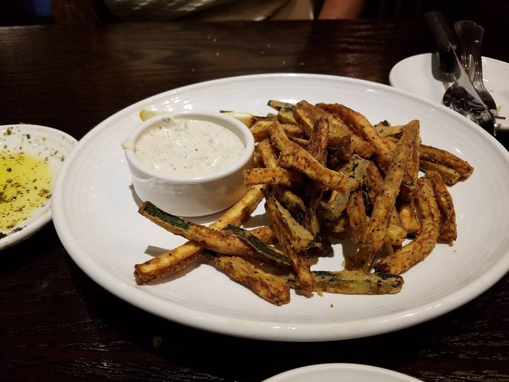 Carrabbas Italian Grill | restaurant | 1205 Townsgate Ct, Plant City, FL 33563, USA | 8137520760 OR +1 813-752-0760