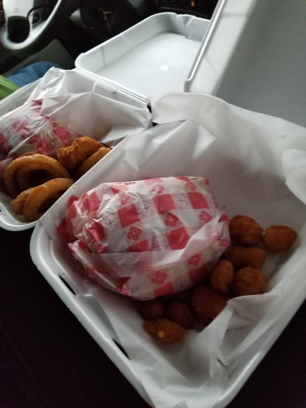 Maid-Rite | restaurant | 7005 N Chestnut St, Avoca, IA 51521, USA | 7123434007 OR +1 712-343-4007