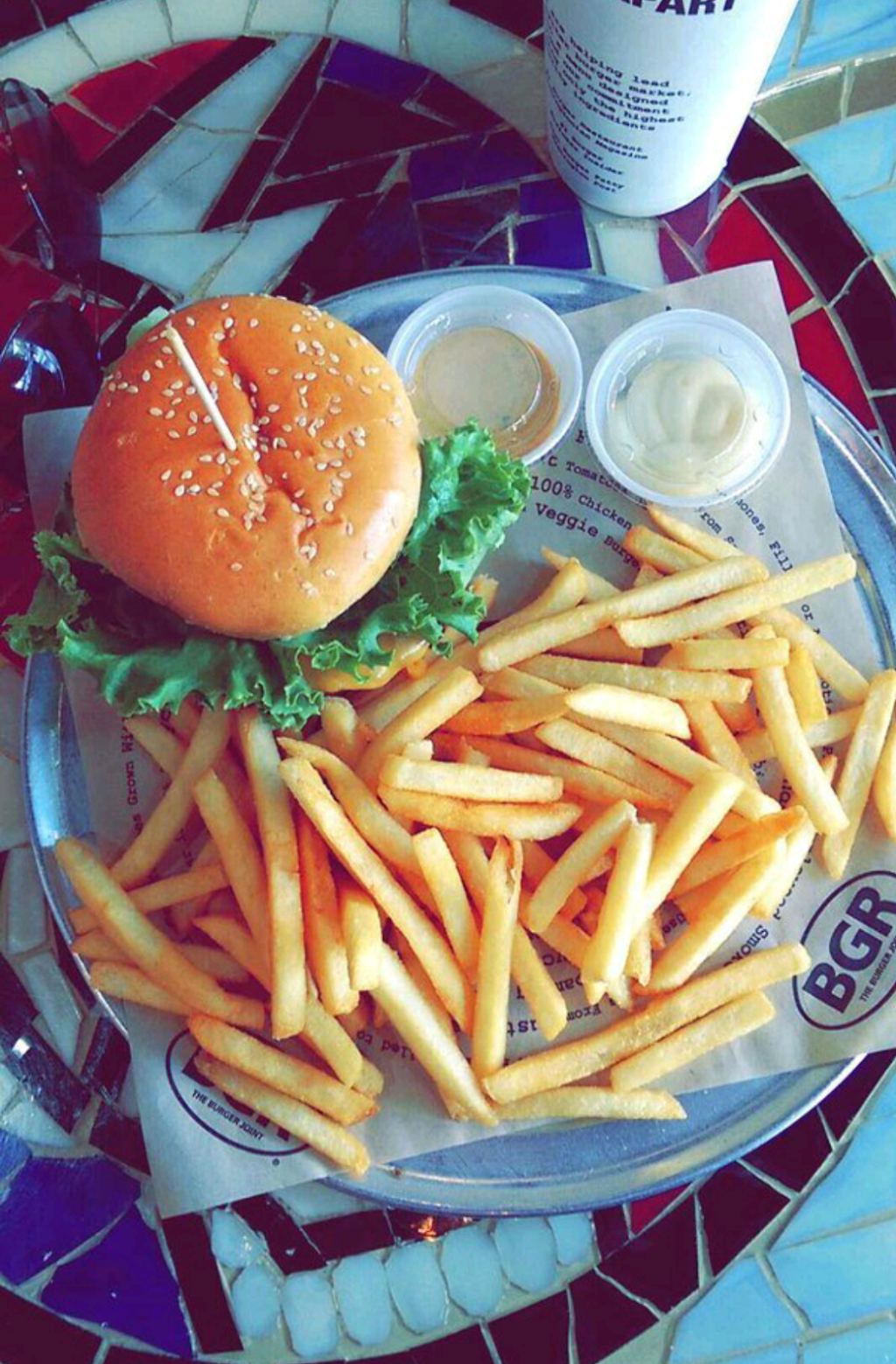 BGR The Burger Joint | restaurant | 3129 Lee Hwy, Arlington, VA 22201, USA | 7038124705 OR +1 703-812-4705