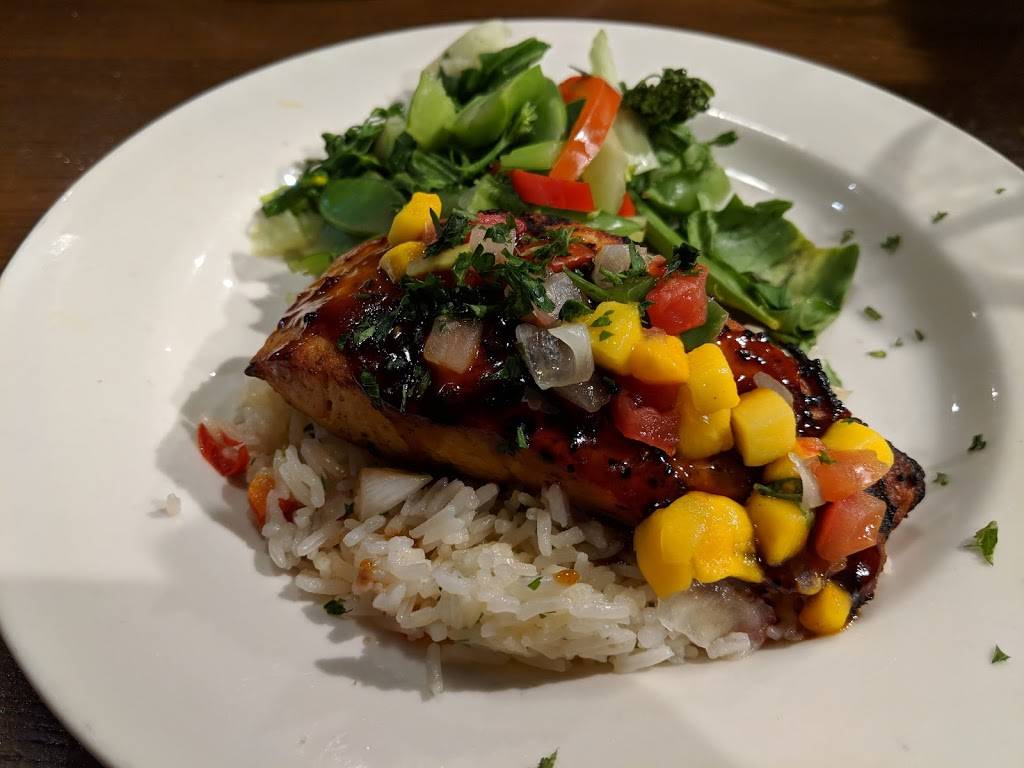 TGI Fridays | restaurant | 31900 Dyer St, Union City, CA 94587, USA | 5104892797 OR +1 510-489-2797