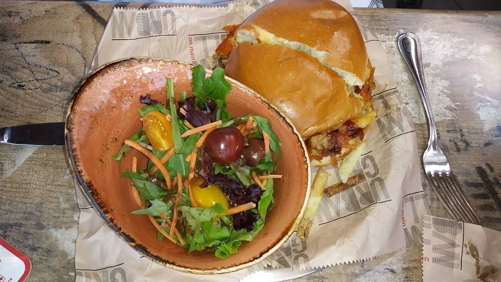 Urban Grill on Main | cafe | 6623 Main St, Cincinnati, OH 45244, USA | 5135618000 OR +1 513-561-8000