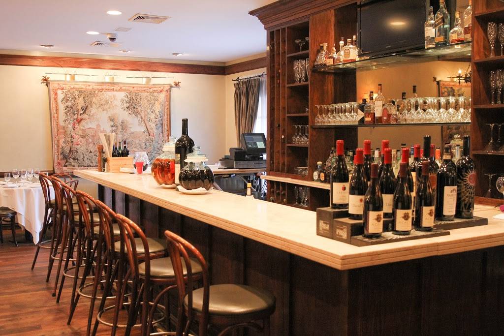 Il Mulino New York - Long Island | restaurant | 1042 Northern Blvd, Roslyn, NY 11576, USA | 5166211870 OR +1 516-621-1870