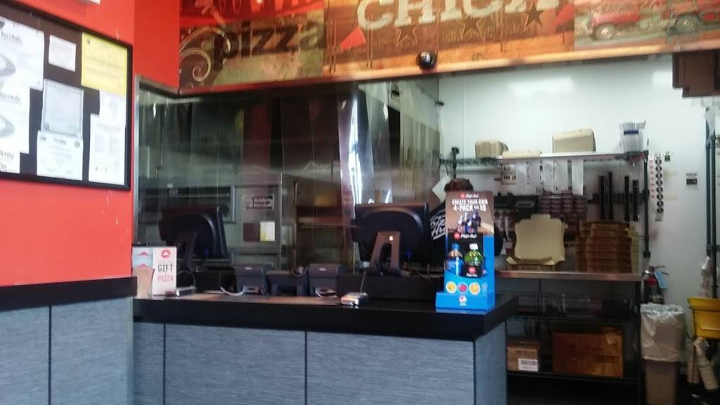 Pizza Hut | restaurant | 4019 E 106th St, Chicago, IL 60617, USA | 7733747233 OR +1 773-374-7233