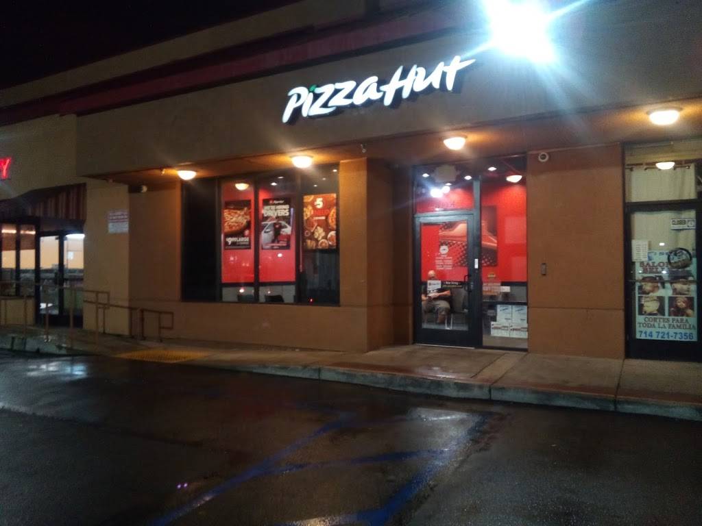 Pizza Hut | restaurant | 715 N Harbor Blvd #103, Santa Ana, CA 92703, USA | 7145546666 OR +1 714-554-6666
