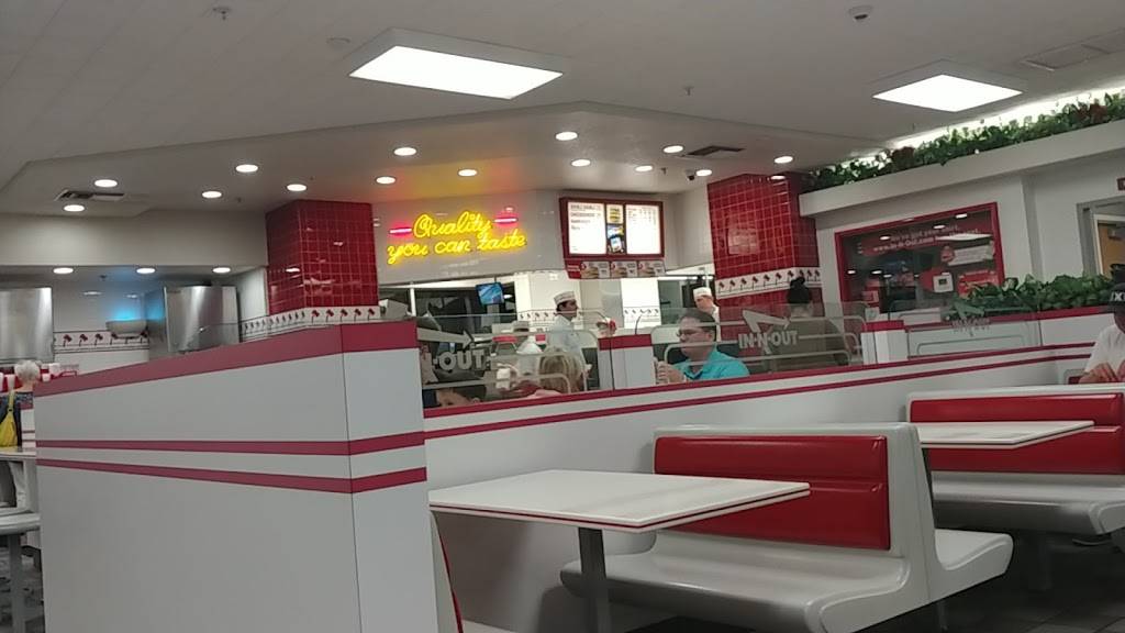 In-N-Out Burger | restaurant | 2910 E Germann Rd, Chandler, AZ 85249, USA | 8007861000 OR +1 800-786-1000