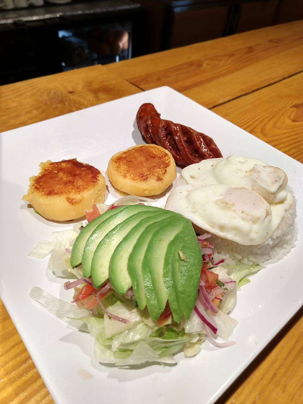 J & J Pizzeria Cafe / Bar | restaurant | 40-13 82nd St, Flushing, NY 11373, USA | 7184339642 OR +1 718-433-9642