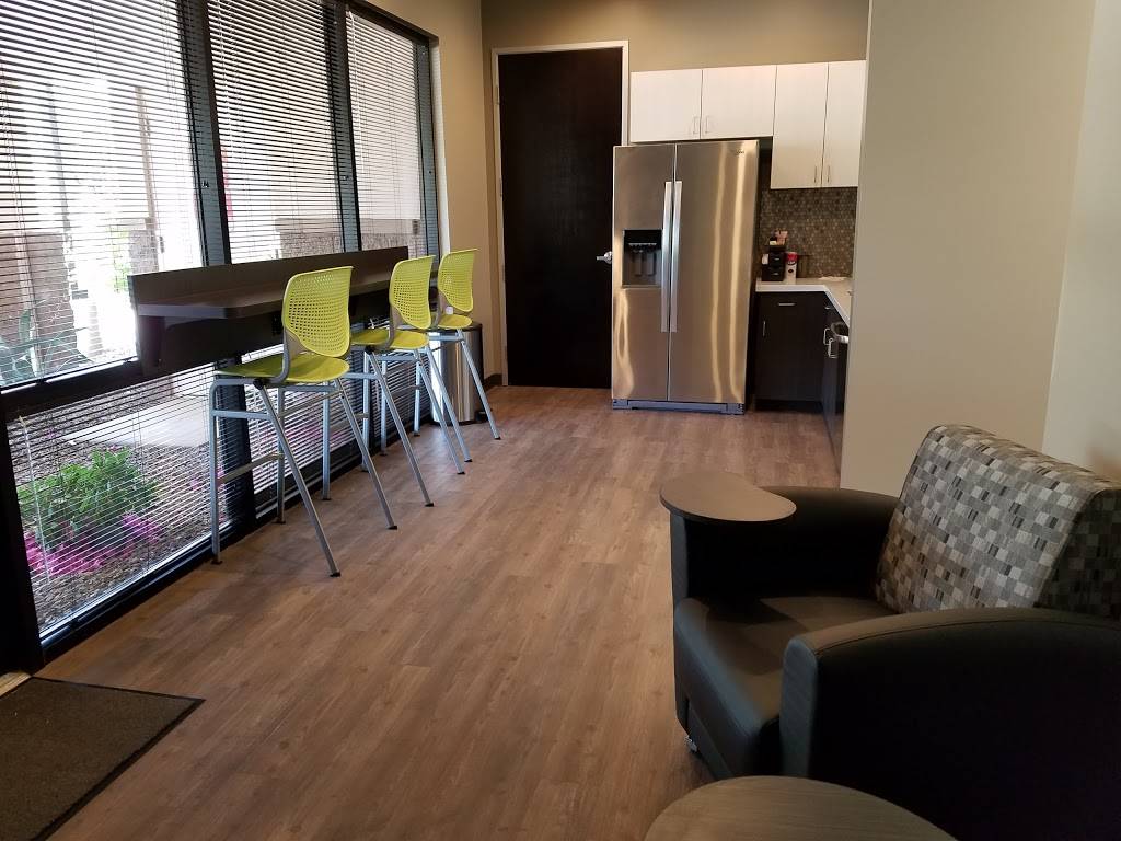 Jomax Recovery Services | restaurant | 9242 W Union Hills Dr #102, Peoria, AZ 85382, USA | 6028660721 OR +1 602-866-0721