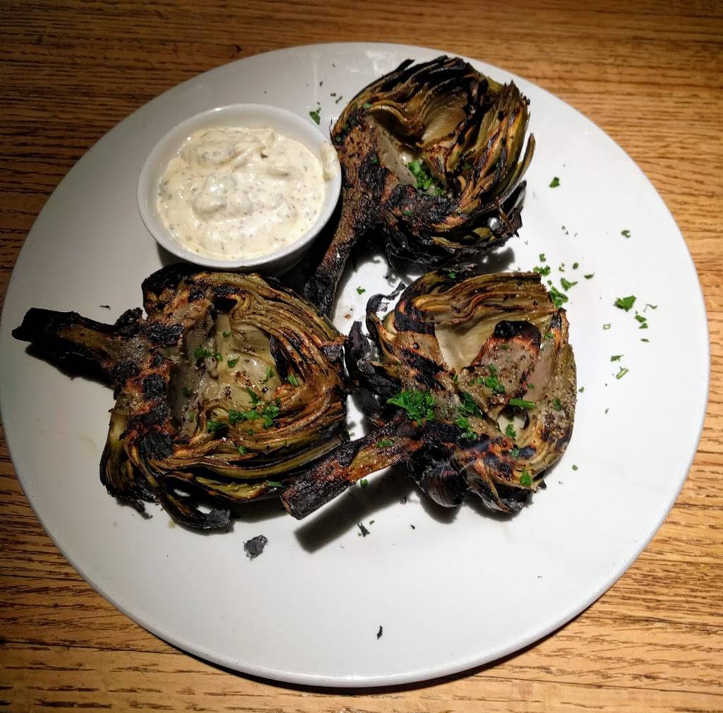 Bartletts | restaurant | 2408 W Anderson Ln, Austin, TX 78757, USA | 5124517333 OR +1 512-451-7333