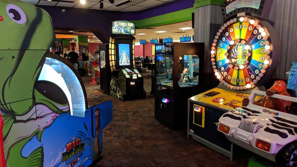 River City Bar & Grill, | restaurant | 800 Cheney Hwy, Titusville, FL 32780, USA | 3212677118 OR +1 321-267-7118