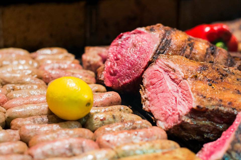 The Knife | restaurant | 14425 New Bedford Way, Woodbridge, VA 22192, USA | 7039401495 OR +1 703-940-1495