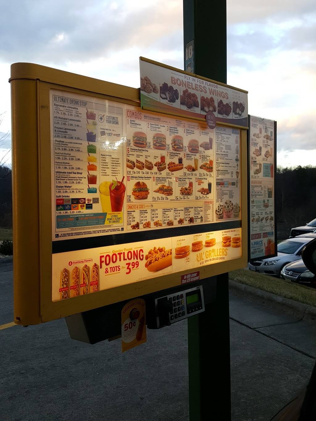 Sonic Drive-In | restaurant | 695 Commonwealth Dr, Norton, VA 24273, USA | 2766793160 OR +1 276-679-3160