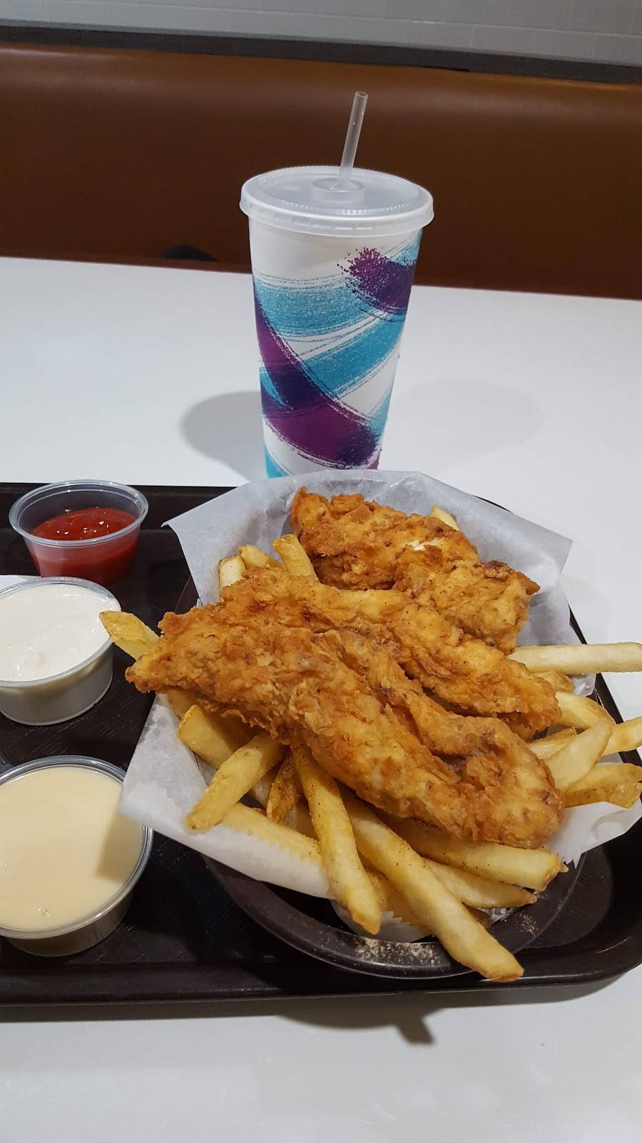 Fingers Wings & Other Things | meal takeaway | 107 Ridge Pike, Conshohocken, PA 19428, USA | 6108286191 OR +1 610-828-6191