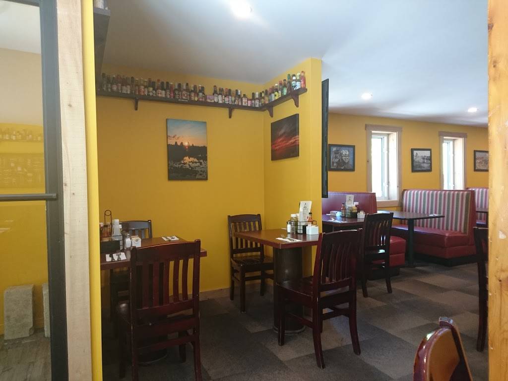 The Iron Skillet Wasaga Beach | restaurant | 1531 County Rd 92, Wasaga Beach, ON L9Z 2B7, Canada | 7054295804 OR +1 705-429-5804