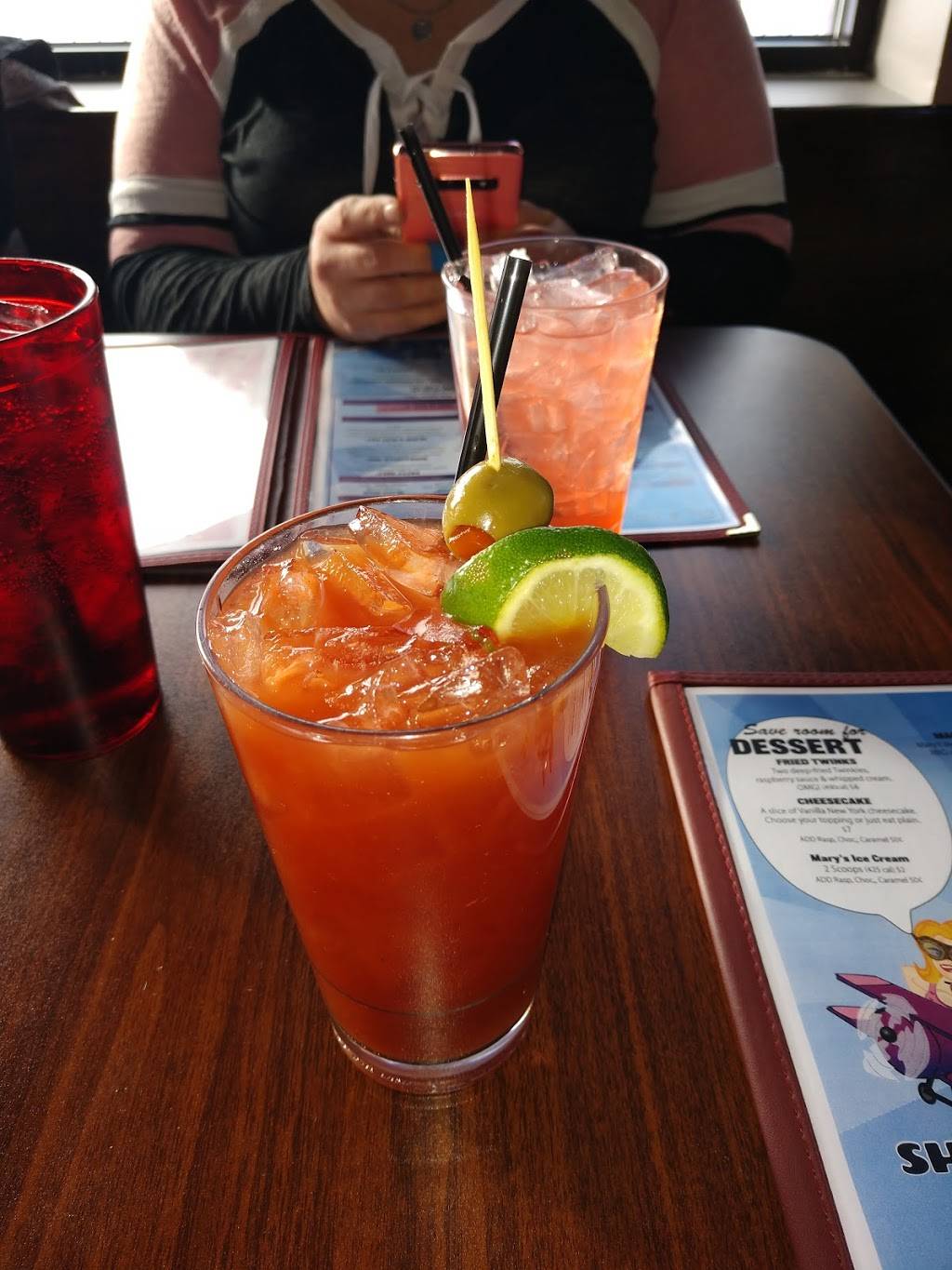 Hamburger Mary’s | restaurant | 26 Main St, Toledo, OH 43605, USA | 4192059393 OR +1 419-205-9393