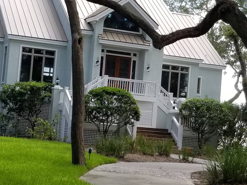 Bloody Point Golf Club & Resort | restaurant | 56 Fuskie Ln, Daufuskie Island, SC 29915, USA | 8433413030 OR +1 843-341-3030