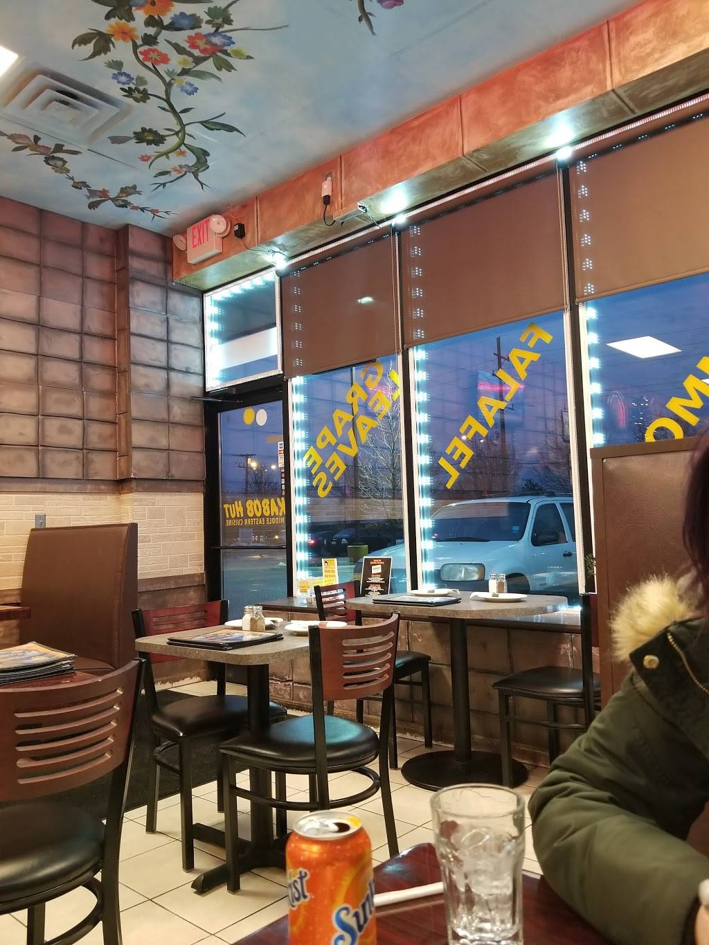 Kabob Hut | restaurant | 37867 Mound Rd, Sterling Heights, MI 48310, USA | 5862742992 OR +1 586-274-2992