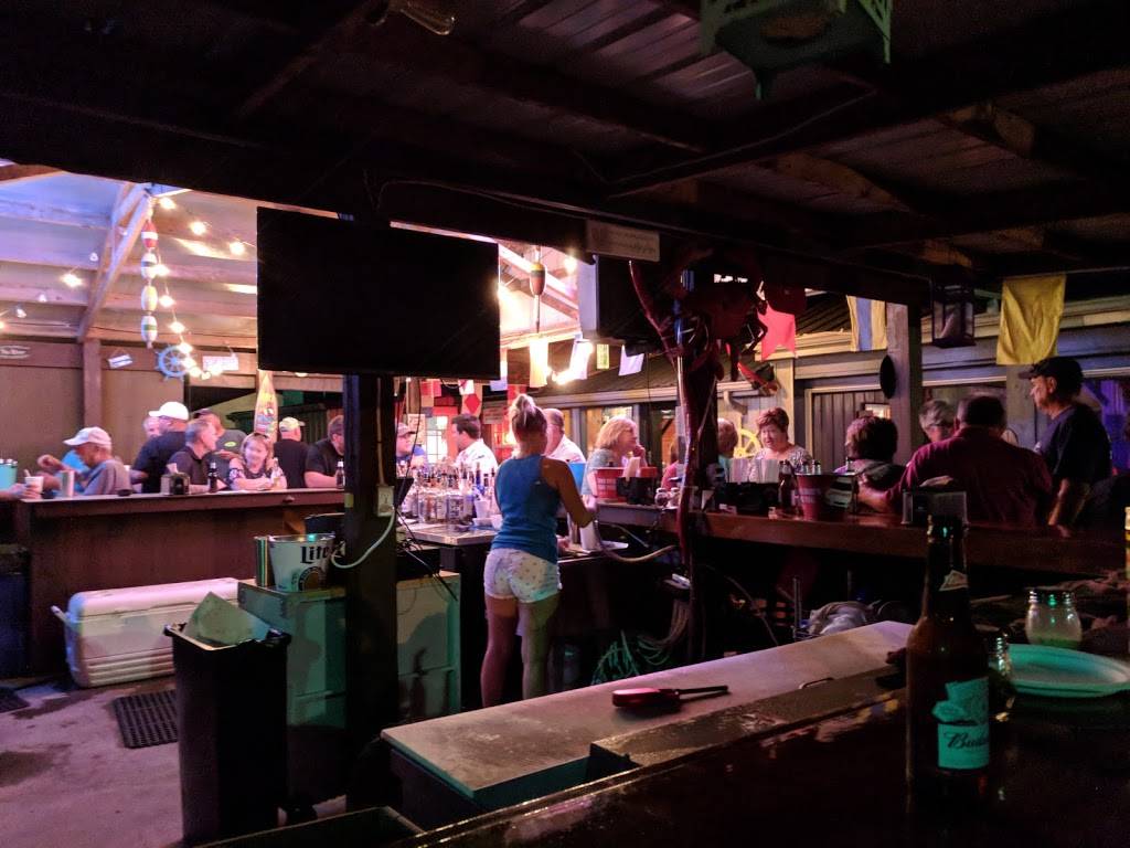 Summers On The River | restaurant | 207 River Rd W, Charlestown, IN 47111, USA | 8122933944 OR +1 812-293-3944