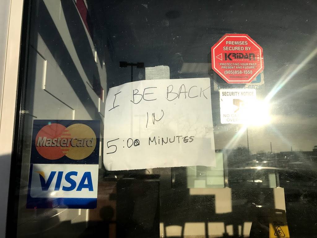 Mr.Sub | restaurant | 2151 St Clair Ave W, Toronto, ON M6N 1K5, Canada | 6473131931 OR +1 647-313-1931