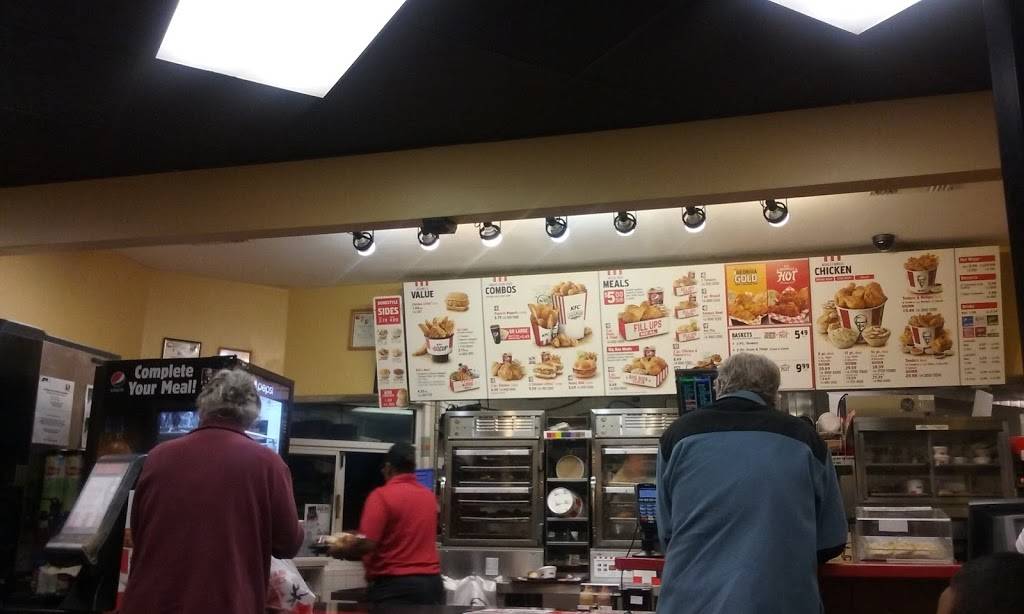 KFC | restaurant | 3846 N West Ave, Fresno, CA 93705, USA | 5592291303 OR +1 559-229-1303