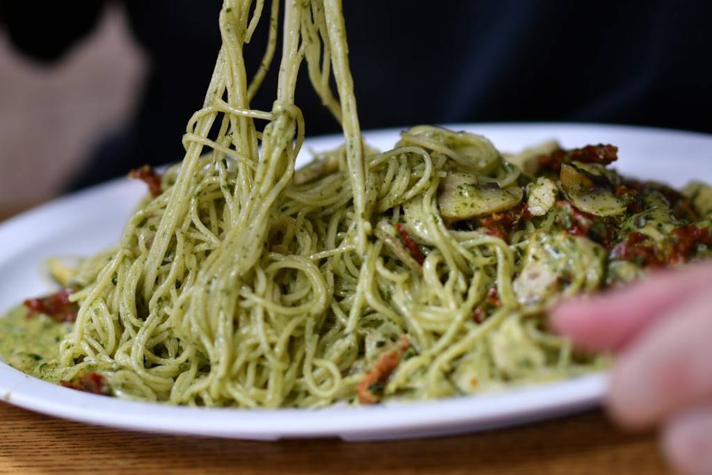 Ameci Pizza & Pasta | meal delivery | 10847 Los Alamitos Blvd, Los Alamitos, CA 90720, USA | 5625947277 OR +1 562-594-7277