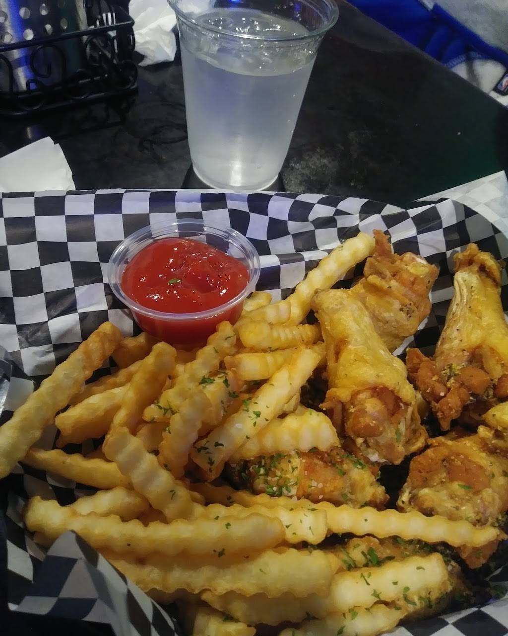 Oakland’s Very Own Tavern & Eatery | restaurant | 5319 Martin Luther King Jr Way, Oakland, CA 94609, USA | 5109228082 OR +1 510-922-8082