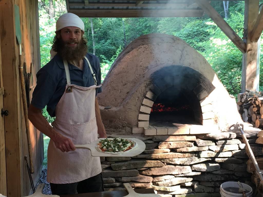 Old School Farm | restaurant | 303 Upper Woods Rd, Honesdale, PA 18431, USA | 5702531393 OR +1 570-253-1393