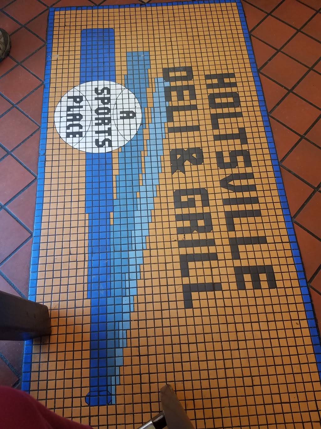 Sports Deli | restaurant | 1029 Waverly Ave, Holtsville, NY 11742, USA | 6312898878 OR +1 631-289-8878