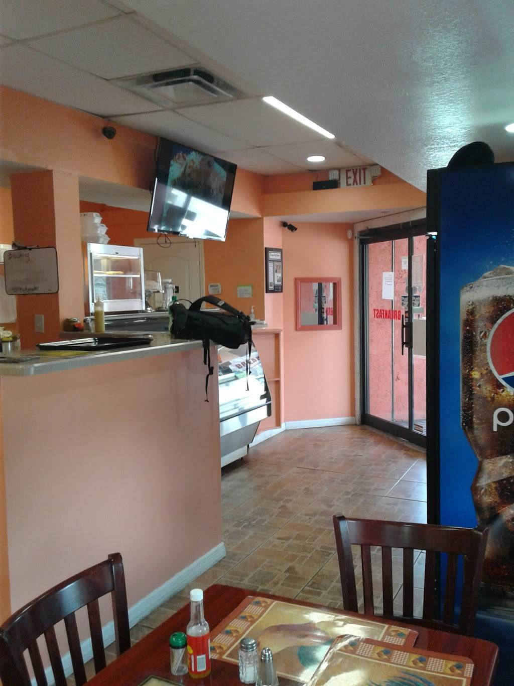 Taste Of The Islands Restaurant | restaurant | 364 1st Ave N, St. Petersburg, FL 33701, USA | 7273503258 OR +1 727-350-3258