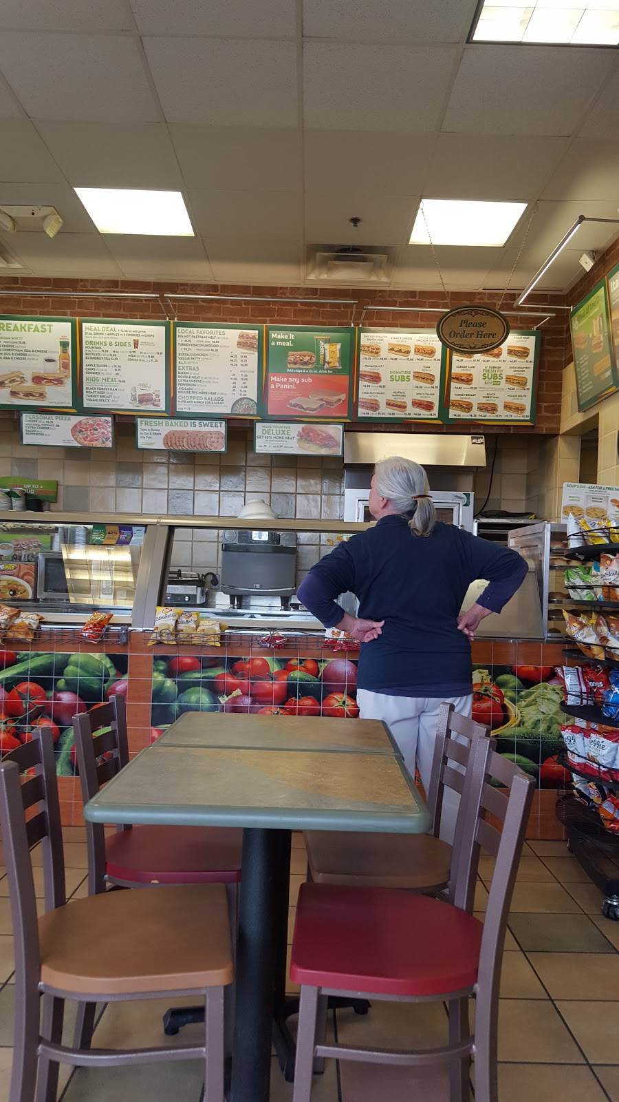 Subway | meal takeaway | 10470 W Cheyenne Ave Suite 155, Las Vegas, NV 89129, USA | 7028045271 OR +1 702-804-5271