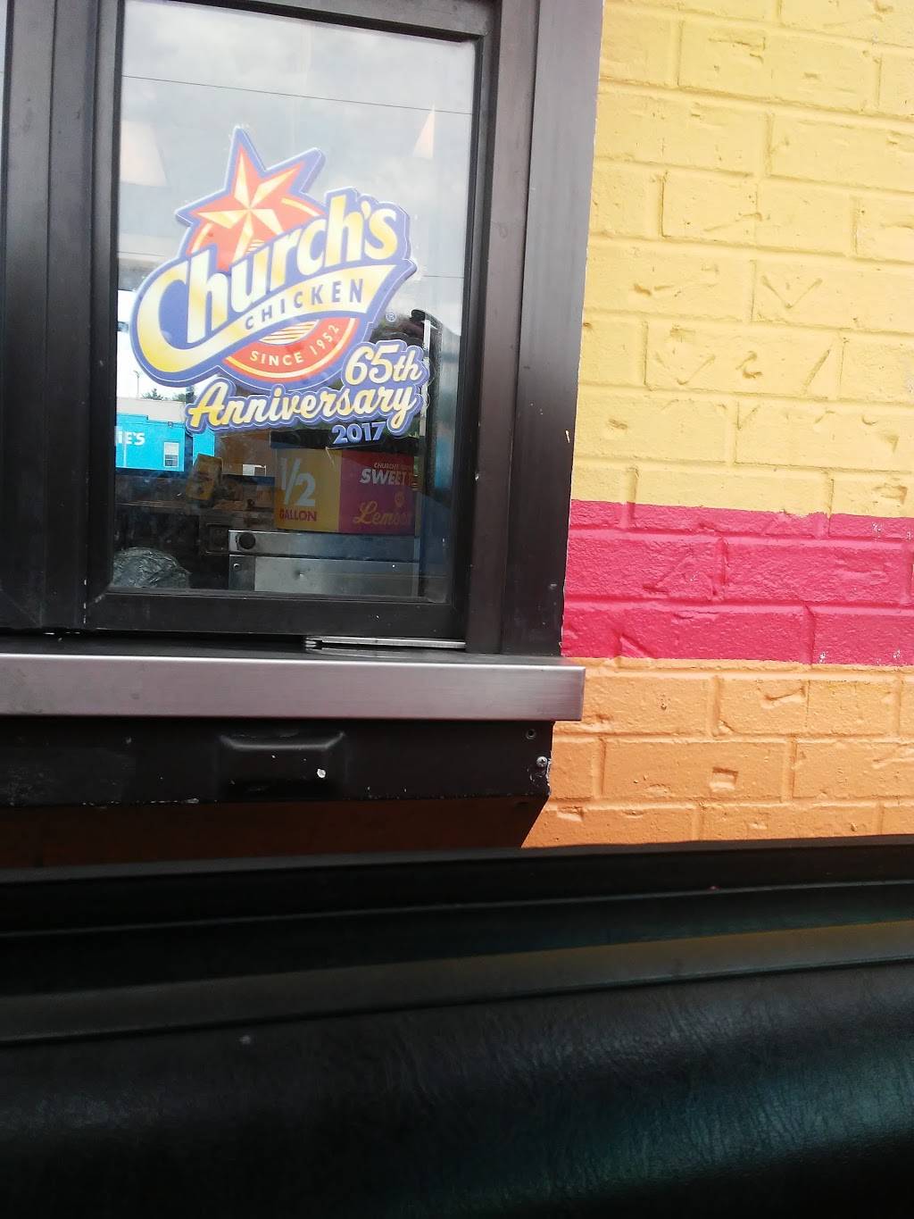 Churchs Chicken | restaurant | 5501 Leavenworth Rd, Kansas City, KS 66104, USA | 9132875282 OR +1 913-287-5282