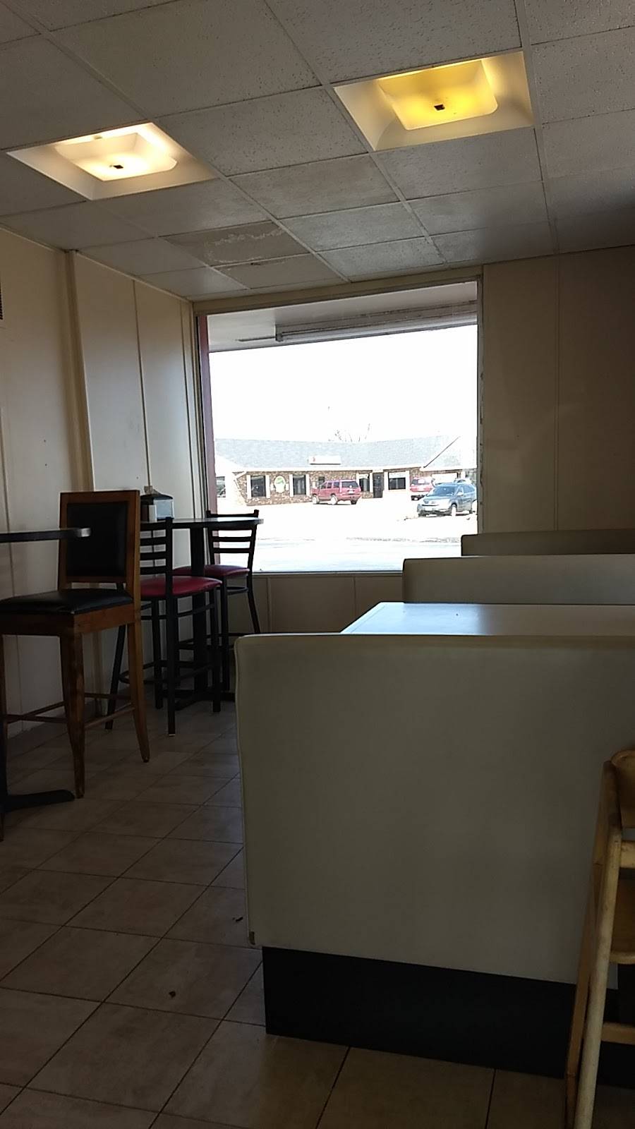 Master Wongs | restaurant | 1003 S Springfield Ave, Bolivar, MO 65613, USA | 4173266056 OR +1 417-326-6056