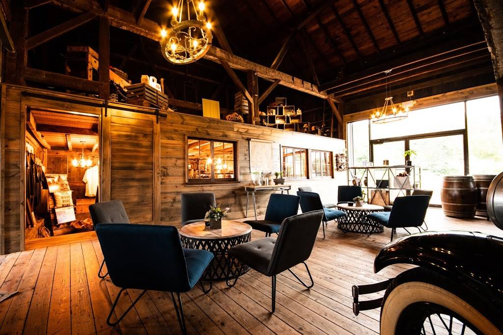 Sandy Ridge Vineyards & Mercantile | restaurant | 180 OH-61, Norwalk, OH 44857, USA | 4195048884 OR +1 419-504-8884