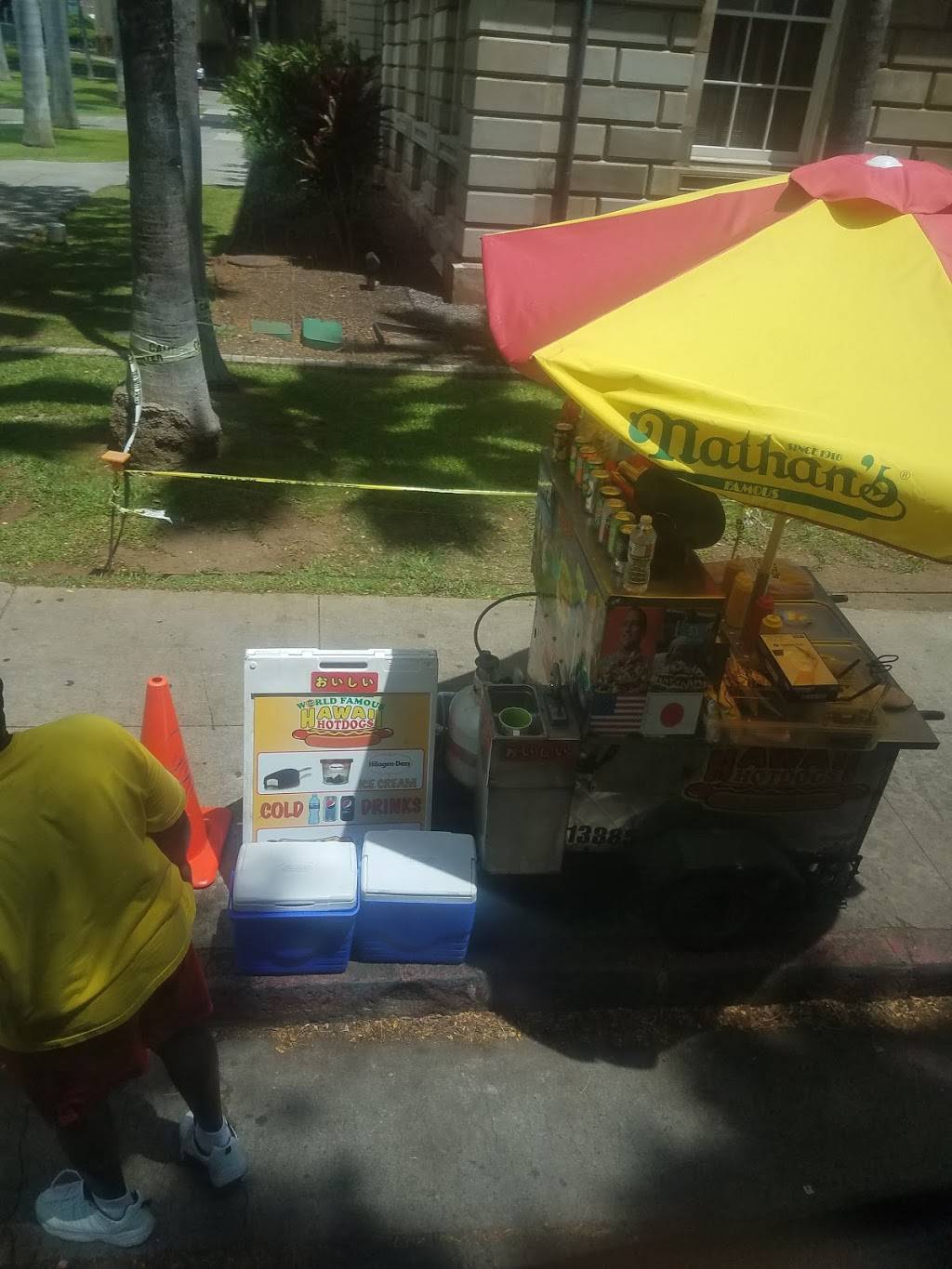 World Famous Hawaii HotDogs | restaurant | Honolulu, HI 96813, USA | 8087805995 OR +1 808-780-5995