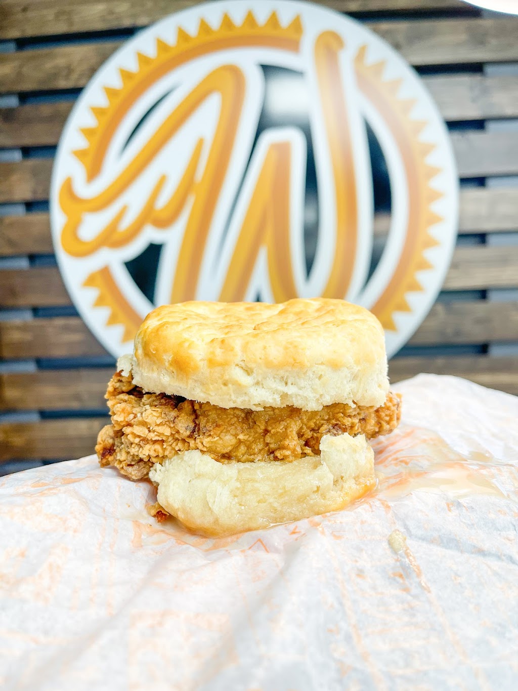 Wingfingers - Mobile | restaurant | 6321 Cottage Hill Rd, Mobile, AL 36609, USA | 2514440020 OR +1 251-444-0020