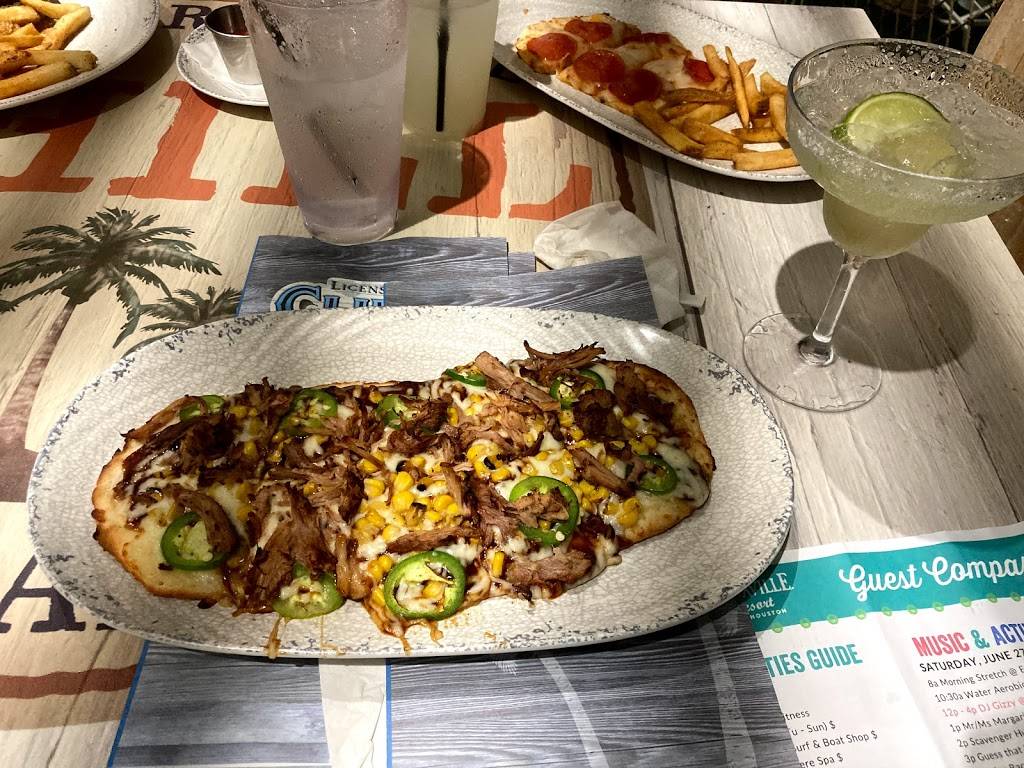 Joe Merchants Coffee & Provisions | meal takeaway | 600 Margaritaville Parkway, Montgomery, TX 77356, USA | 9364483230 OR +1 936-448-3230