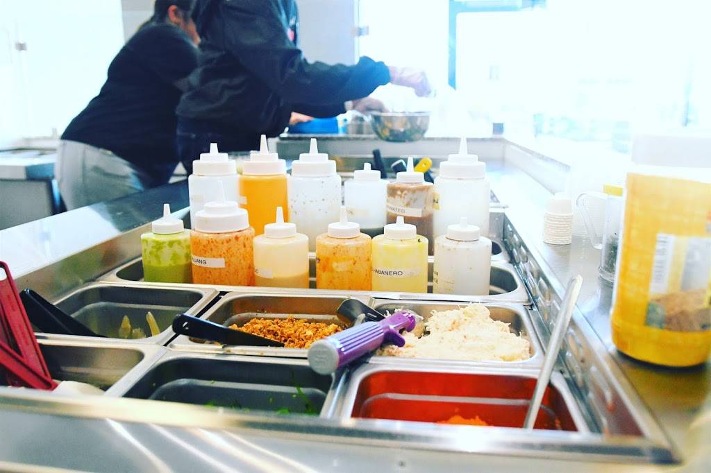 HoneyFish Apple Valley | cafe | 12218 Apple Valley Rd #108, Apple Valley, CA 92308, USA | 7605156091 OR +1 760-515-6091