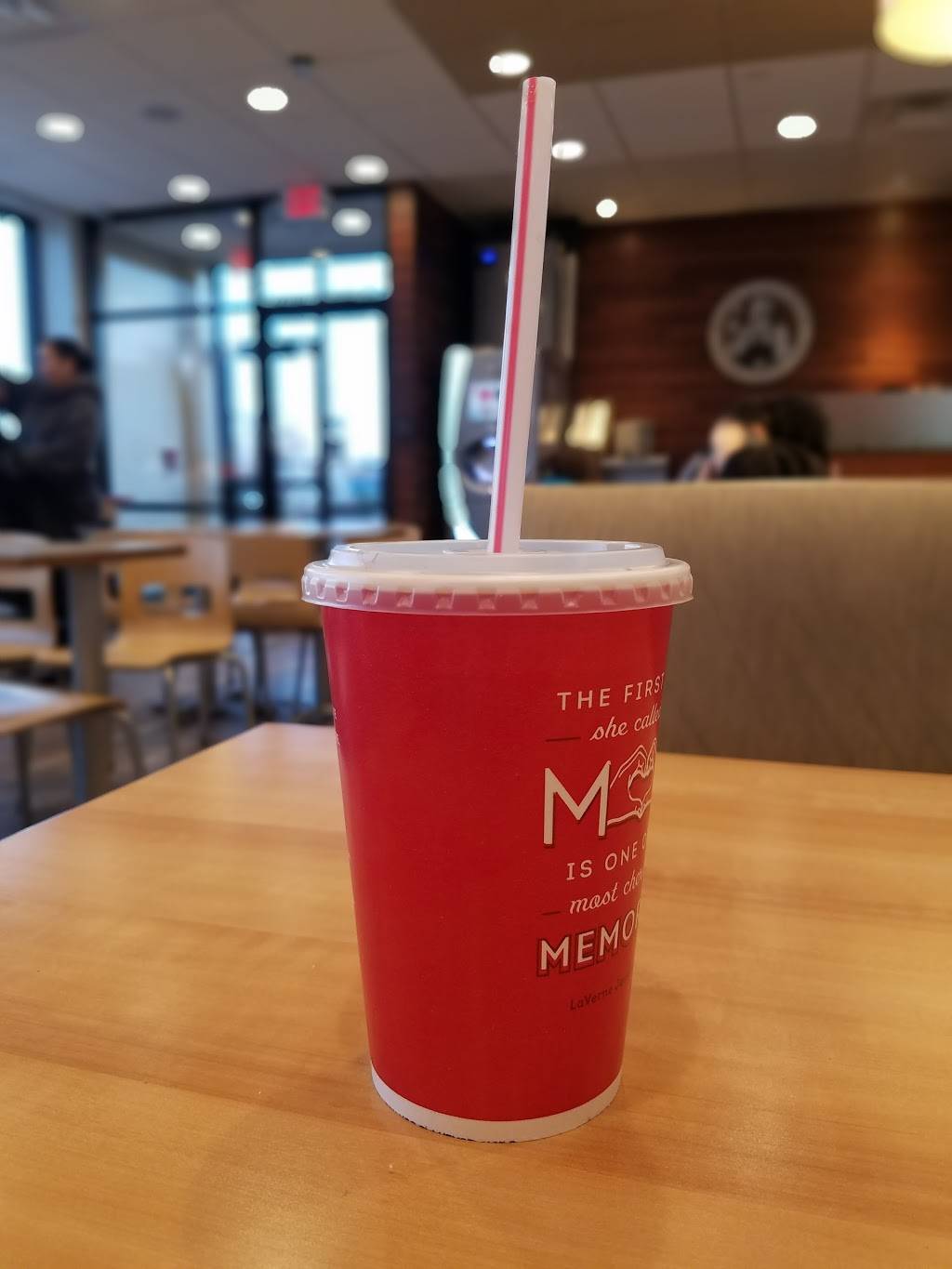 Wendys | restaurant | 786 Memorial Dr, Chicopee, MA 01020, USA | 4136120247 OR +1 413-612-0247