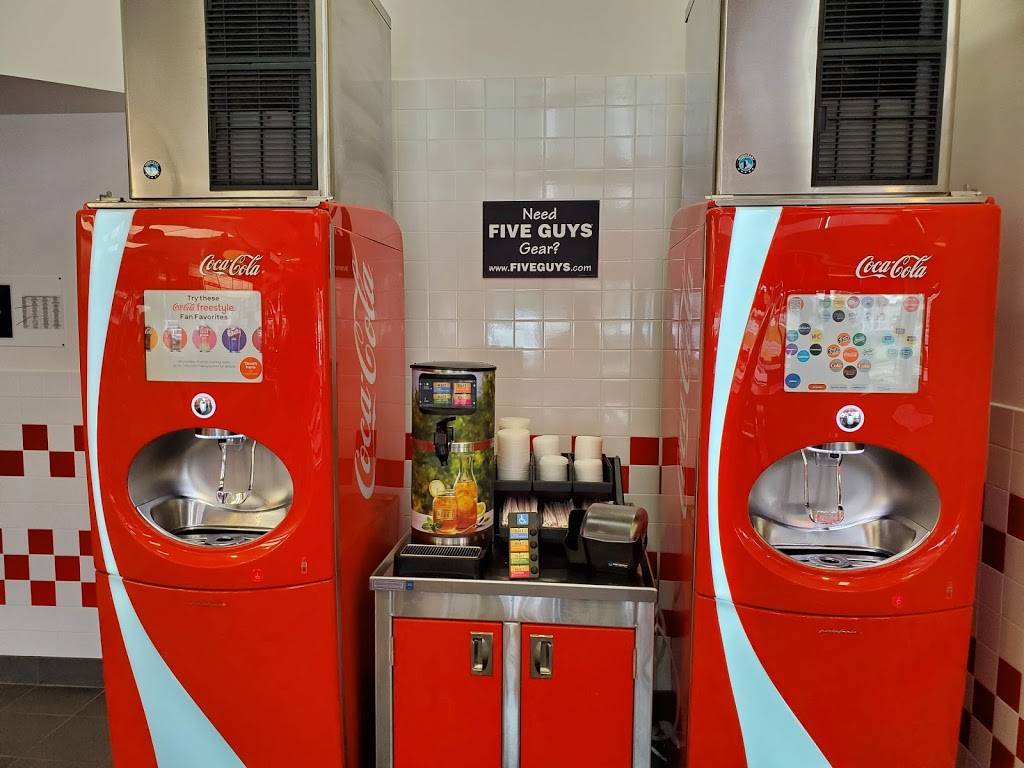 Five Guys | restaurant | 1902 NJ-35, Wall Township, NJ 07719, USA | 7323597550 OR +1 732-359-7550