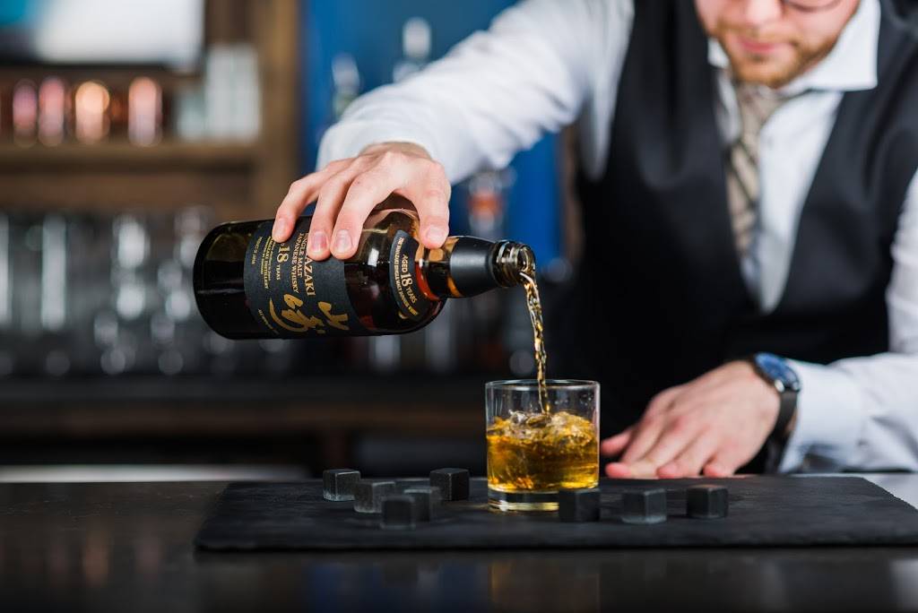 Stone Lounge Bellevue | restaurant | 1020 Bellevue Way NE, Bellevue, WA 98004, USA | 4254542709 OR +1 425-454-2709