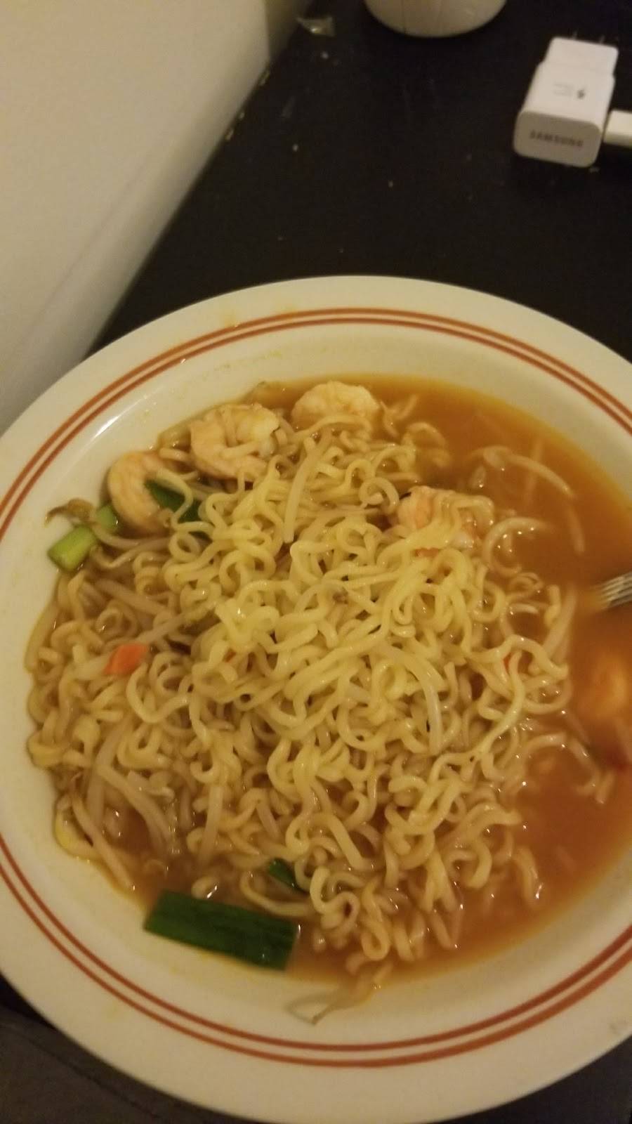 Broad Garden Chinese Restaurant | restaurant | 2823 N Broad St, Philadelphia, PA 19132, USA | 2152234800 OR +1 215-223-4800