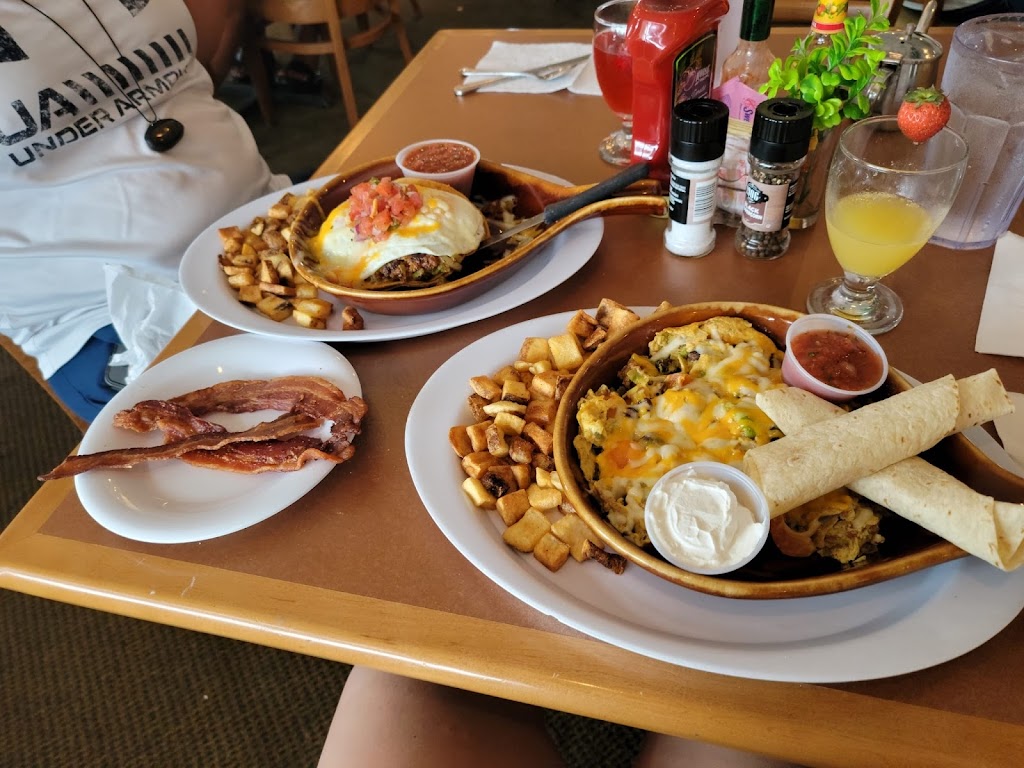 Crackings | restaurant | 979 US-98 E, Destin, FL 32541, USA | 8506500499 OR +1 850-650-0499