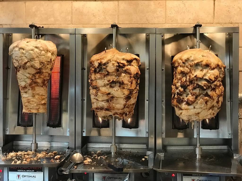 Villa Madina | restaurant | Place Versailles, 7275 Rue Sherbrooke E, Montréal, QC H1N 1E9, Canada | 5143528888 OR +1 514-352-8888