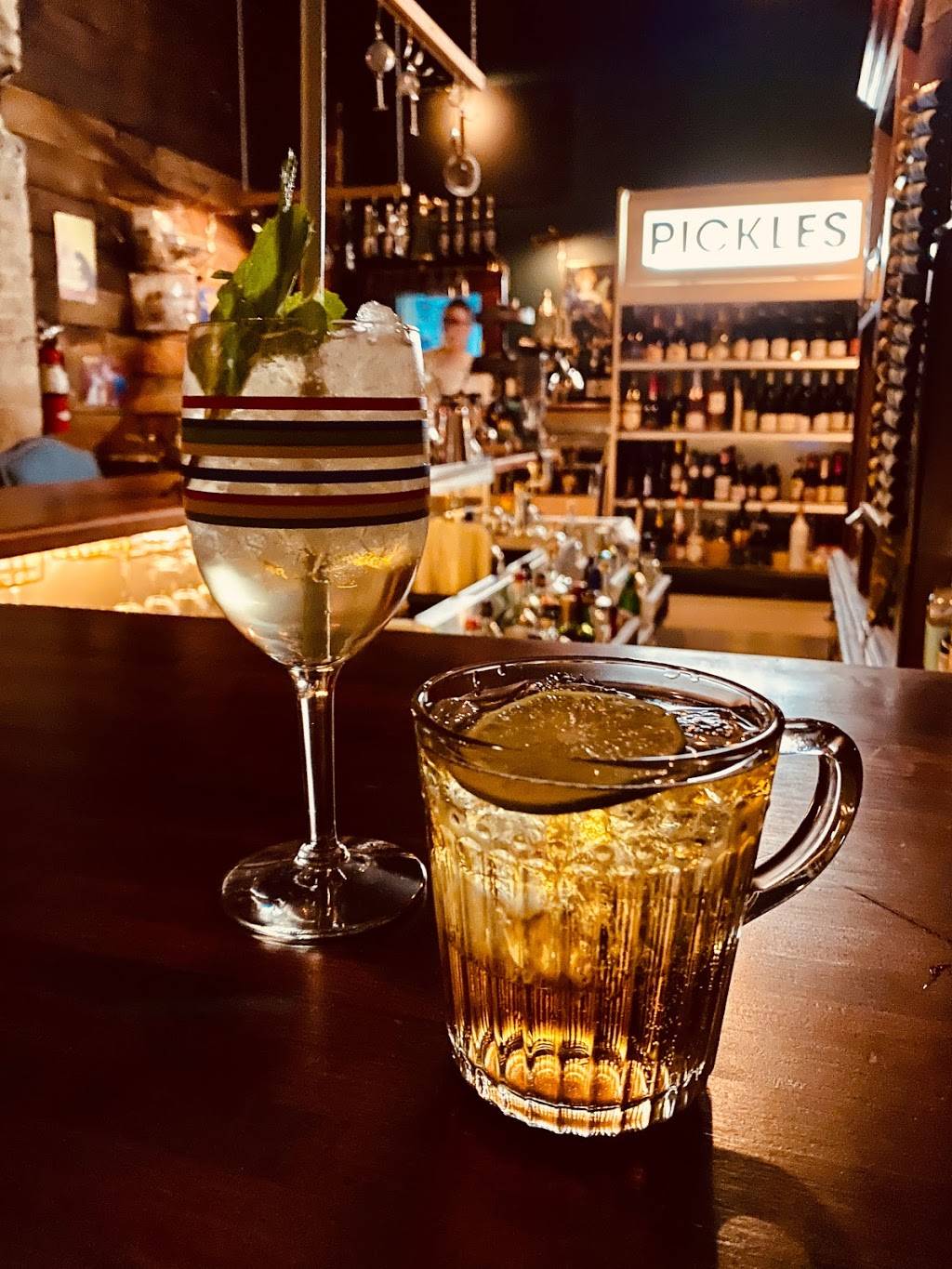 Pastiche | restaurant | 1506 E Houston St, San Antonio, TX 78202, USA | 2102814783 OR +1 210-281-4783