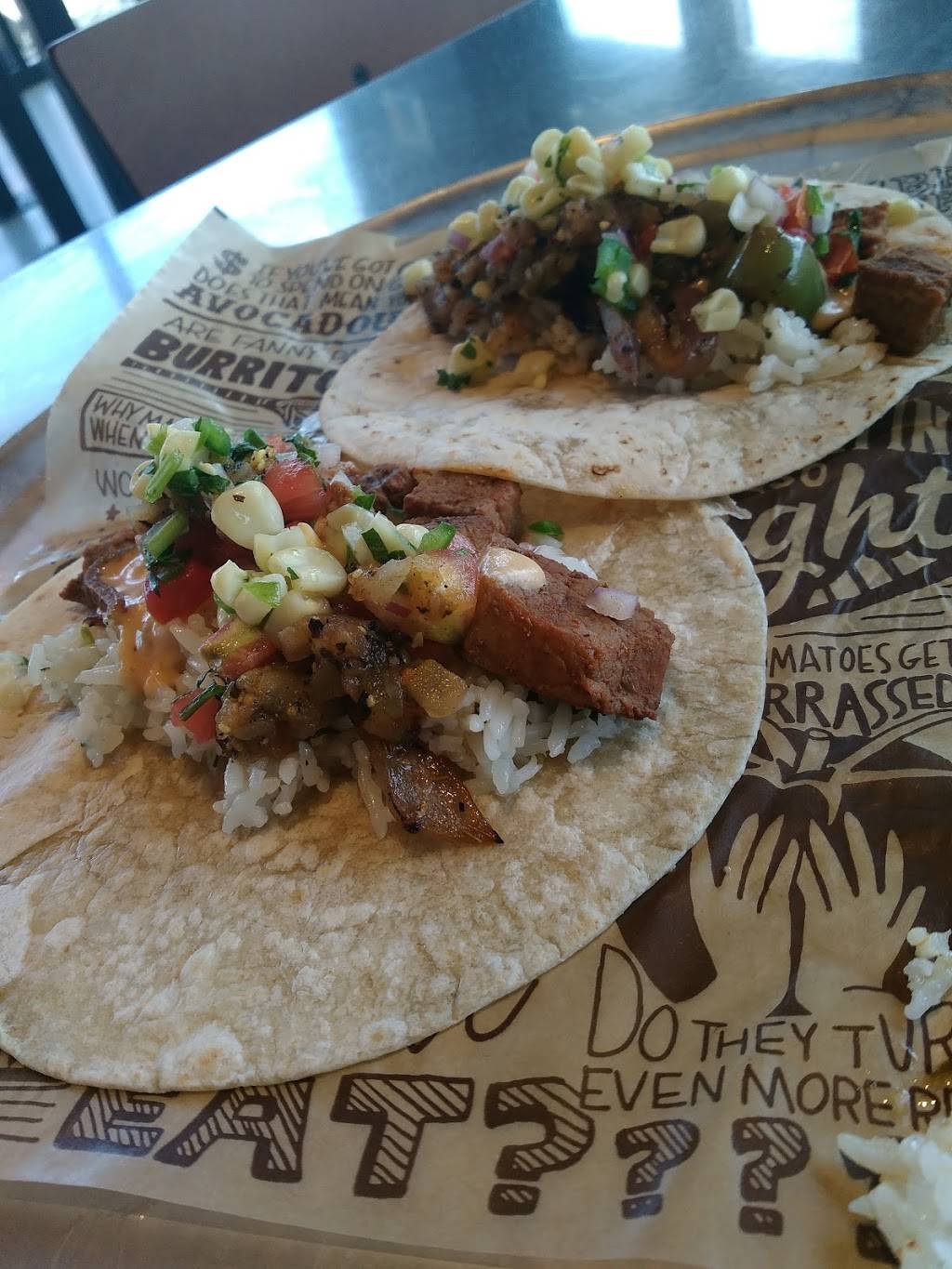 Chipotle Mexican Grill | restaurant | 415 E, TX-281 Loop, Longview, TX 75605, USA | 9036637664 OR +1 903-663-7664