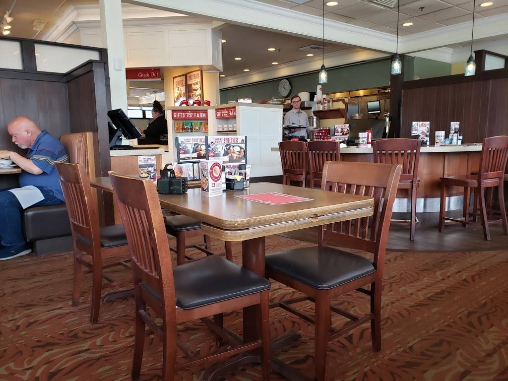 Bob Evans | restaurant | 1125 N Green River Rd, Evansville, IN 47715, USA | 8124739022 OR +1 812-473-9022