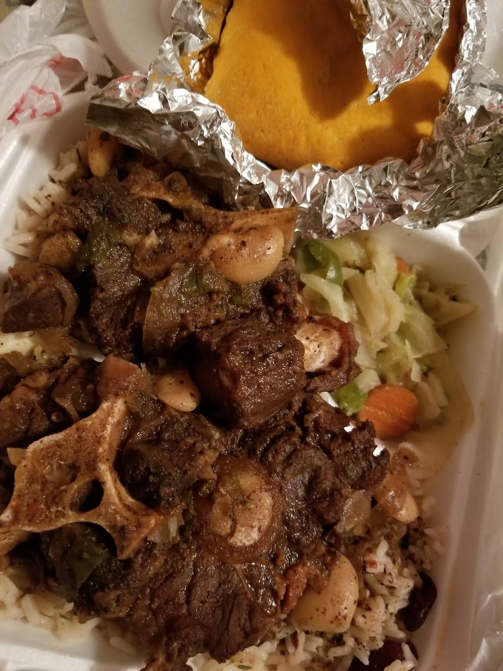 Caribbean Delight | restaurant | 3526 Gravois Ave, St. Louis, MO 63118, USA | 3147991463 OR +1 314-799-1463
